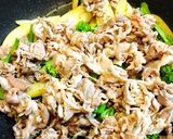 豚肉とブロッコリーのバターしょうゆ炒め☆作り方3写真