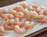 綺麗になれちゃう『海老プリ餃子』作り方1写真