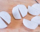 はんぺんと大根だけ！おでんみたいな味噌汁作り方1写真
