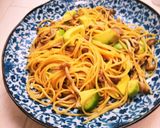簡単！しめじとアボカドの和風パスタ作り方4写真