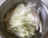 さくら色の梅マヨサラダ作り方1写真