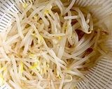 超簡単!ごまたっぷり☆もやしの和え物作り方1写真