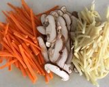黒酢でさっぱりサンラータンうどん作り方1写真