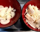 玉ねぎとえのきのバター醤油炒め作り方1写真