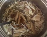 茸と芹と挽き肉のスープ♪作り方3写真