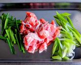豚バラ肉とニラのピリ辛炒め作り方1写真