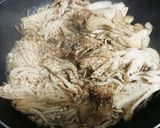 雪国舞茸とえのき茸の胡椒炒め作り方6写真