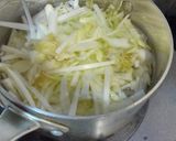 野菜たっぷり★めんつゆ卵スープ作り方1写真
