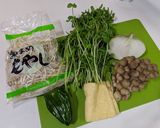 もやしと豆苗のガパオ風炒め作り方1写真