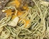 豚肉とキノコの出汁しょう油やきそば作り方4写真