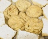根菜と餃子・揚げ物の白菜鍋●厚揚げぐるり作り方4写真