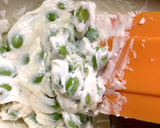 ちくわに枝豆とクリームチーズ和えて載せた作り方1写真