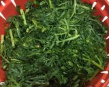鶏肉と春菊と馬鈴薯のオイスターソース炒め作り方2写真