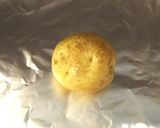 簡単☆目玉焼きトースト＆じゃがバター♪作り方1写真