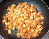 厚揚げのこま切りカレー肉豆腐作り方5写真
