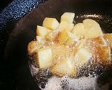 鶏肉とじゃがいもの甘酢炒め作り方4写真