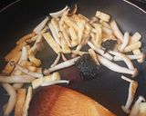 しめじと油揚げの海苔炒め作り方4写真