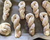 可愛い♡＊いちごミルクツイストパン＊作り方29写真