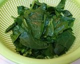 ピリ辛で美味しいほうれん草の辛子マヨ和え作り方1写真
