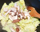 ♡豚ひき肉とキャベツのピリ辛とろみ炒め♡作り方3写真