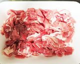 うまッ☆豚こまと豆苗の塩だれレモンパスタ作り方1写真