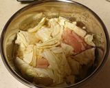 電鍋で簡単！キャベツと鶏肉のコンソメ煮作り方3写真