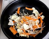 鶏ひき肉の麻婆丼作り方1写真