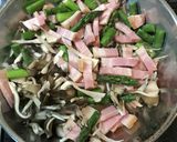 舞茸とアスパラとベーコンのソテー作り方13写真