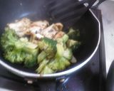 鶏肉とブロッコリーのオイスターソース炒め作り方5写真