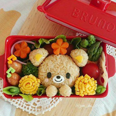 ◆オーダー用◆ダイカット 可愛い キャラお弁当 食いしん坊クマチャン 遠足 ◇オーダー用◇ダイカット 可愛い キャラお弁当 食いしん坊クマチャン