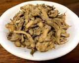 サラダチキンとまいたけの炒め物作り方3写真