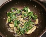 ナスとピーマンの味噌卵とじ作り方3写真