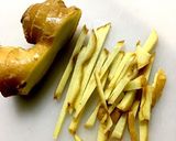 ゴマ油が決め手! 鶏レバーの焼きビーフン作り方1写真