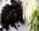 ゴマ油が決め手! 鶏レバーの焼きビーフン作り方2写真