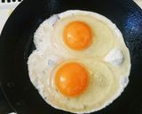 ボリュームたっぷりサンド♪目玉バージョン作り方3写真