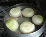 とろっとろであま~い!丸ごと玉ねぎスープ作り方2写真
