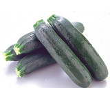 ズッキーニとチキンのごろごろ炒め作り方1写真