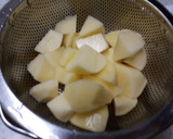 新じゃがと厚揚げのホクホク煮作り方1写真