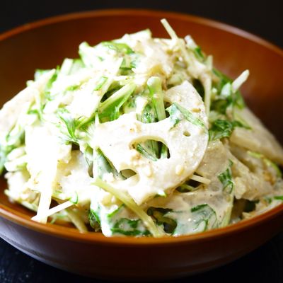 レンジ5分新じゃがカニカマ胡麻マヨサラダ by ほっこり～の