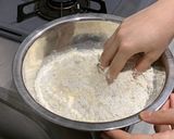 鉄鍋でフォカッチャ作り方1写真