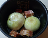 炊飯器de丸ごと新玉ねぎのスープ作り方3写真