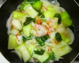 青梗菜･新玉ねぎ･カニカマの中華スープ煮作り方4写真