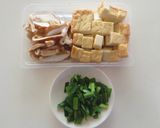 ゴクッと極コク☆絹揚げとニラのお味噌汁♡作り方2写真