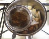 ゴクッと極コク☆絹揚げとニラのお味噌汁♡作り方3写真