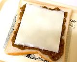 残ったカレーで♪チーズカレートースト★作り方1写真