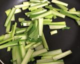 節約！ムネ肉と小松菜のオイスターソース炒作り方4写真