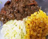 カレーリメイク♪キャベツとカレーの春巻き作り方2写真