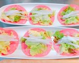 ビアソーセージの巻いて食べるサラダ作り方3写真
