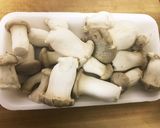 ミニ玉白茸とベーコンの和風パスタ作り方1写真