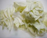 簡単！春キャベツの蒸し炒め作り方1写真